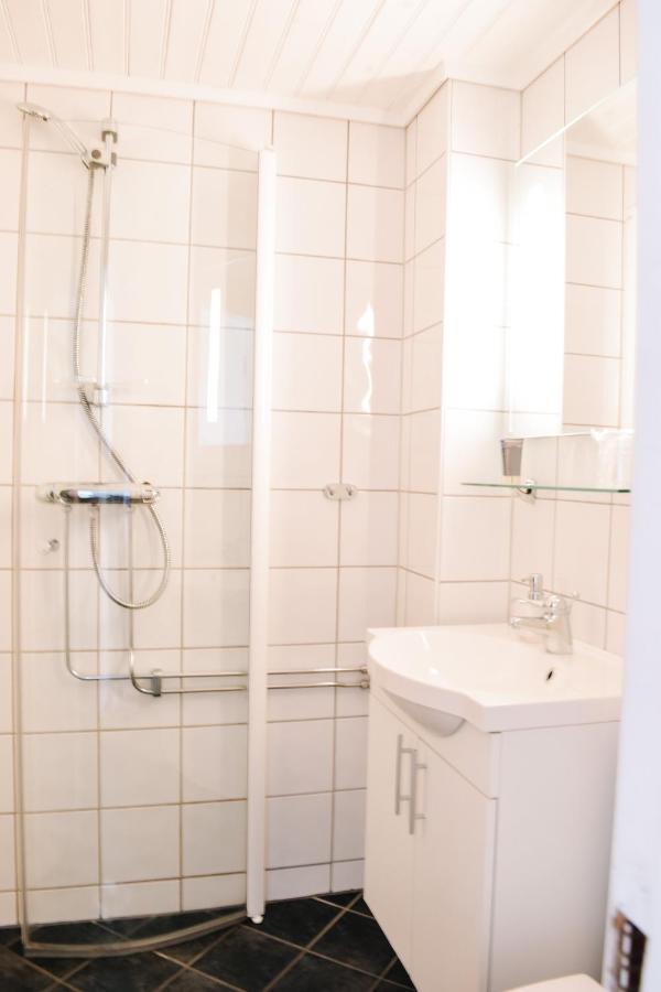 Djupvasshytta Bed & Breakfast Geiranger Exterior photo